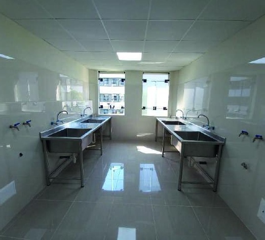Ambiente de gastroenterología del Hospital Militar Central